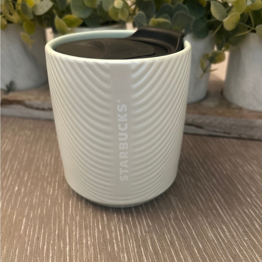 Starbucks Textured White‎ Mug with Black Lid